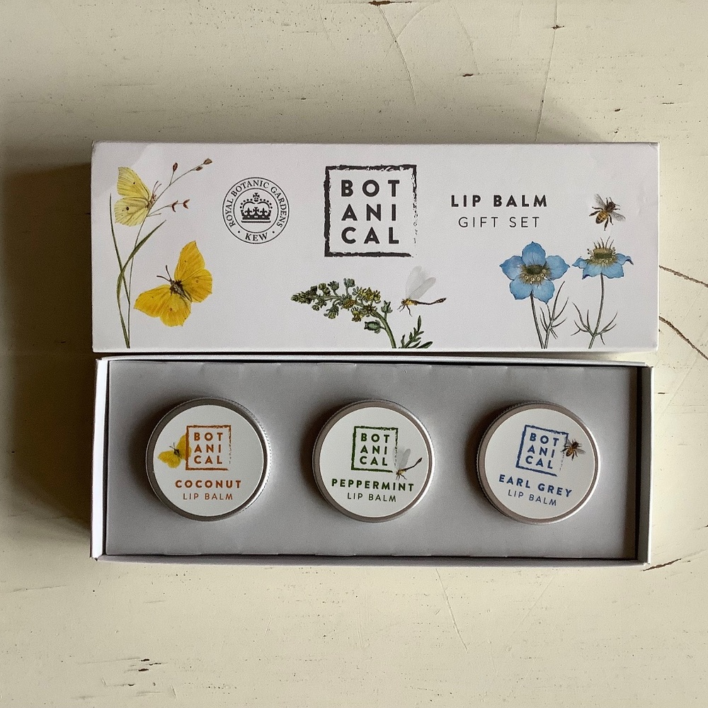 New in Gift Box Kew Royal Botanical Gardens Lip Balm gift set